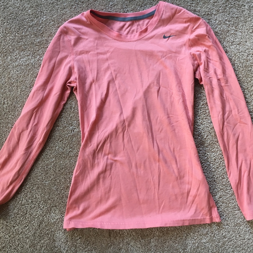 Nike long sleeve dri fit top